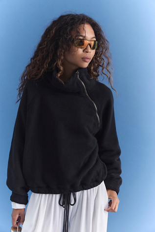 Game Point Funnel Neck