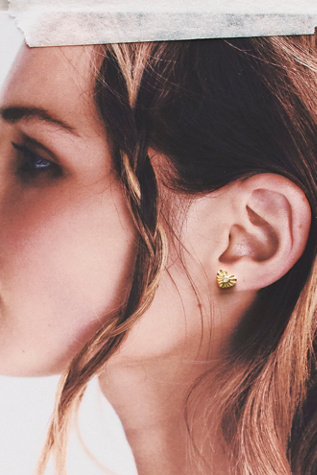 Boucles d'oreilles cœur à dos plat en or Local Eclectic