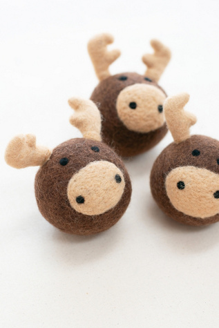 MODERNBEAST Moose Beastball Dog Toy