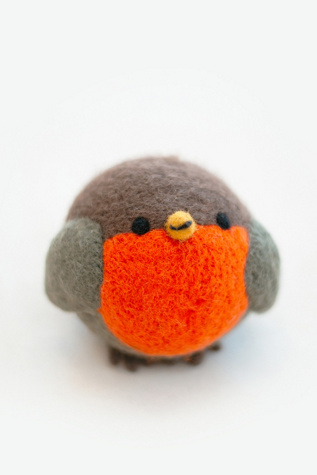 MODERNBEAST Robin Beastball Dog Toy