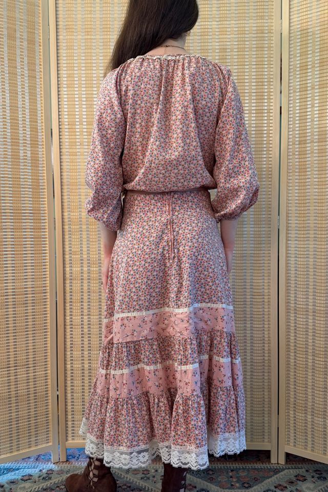 1970s Boho Gunne Sax Style Two Piece Pink Floral Set with Blouse and Midi Skirt Selected by Two Vintage Twins #2
