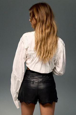 Женские шорты Free People After Dark Vegan Leather, цвет: Чёрный — фото 2