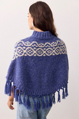 Free People Emma Printed Poncho, цвет: Glacier — фото 2