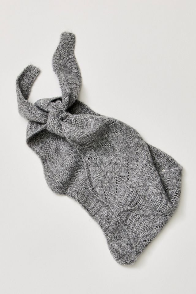 Cozy Cable Triangle Scarf #4