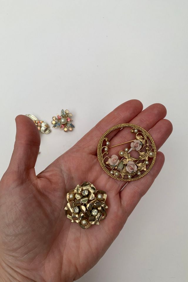Vintage Crystal Nature Heritage Pin Collection Selected by SharpLilTeeth #1