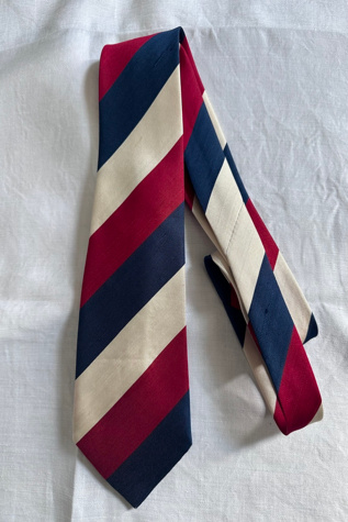 Vintage Hand Made Italian Saks Fifth Avenue Red, White and Blue Silk Tie Selected by KA.TL.AK