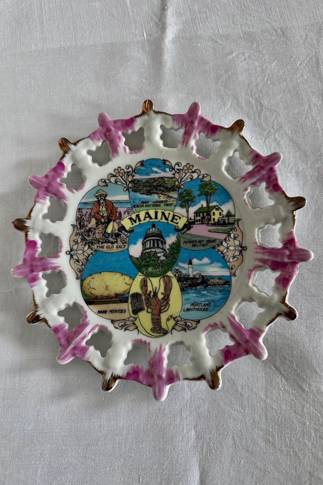 Vintage Maine Souvenir Plate with Cut Out Border Selected by KA.TL.AK #1