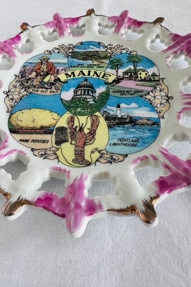 Vintage Maine Souvenir Plate with Cut Out Border Selected by KA.TL.AK #2
