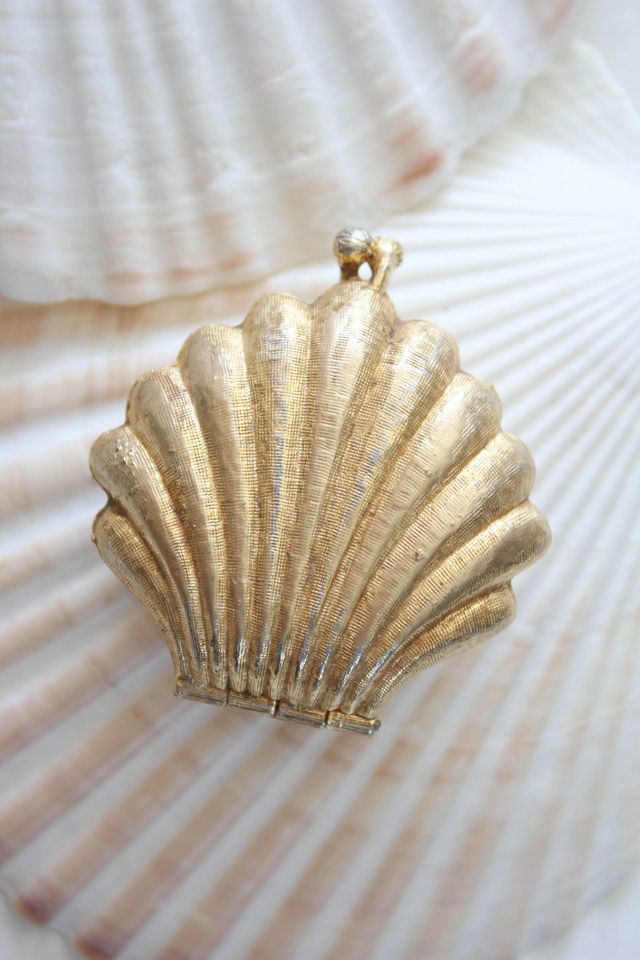 Vintage Gold Tone Shell Locket Compact Ring Dish Selected By Moons + Junes Vintage #2