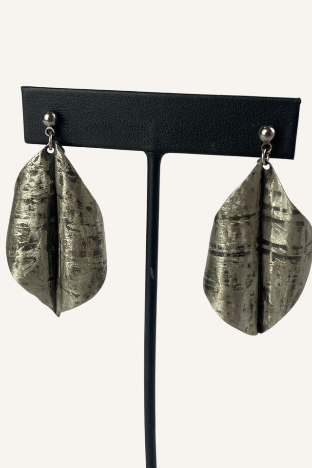 Vintage Textured Sculptural Earrings Selected By Ankh By Racquel #3
