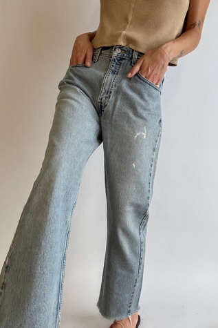 Vintage Light Wash Levi 505s Selected by Wax Plant
