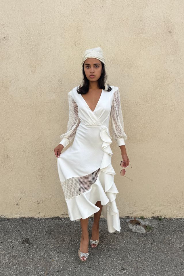 patbo dresses Waves Cut Out Beach Dress This PatBO maxi dress features a peony print GOWNS  PatBO