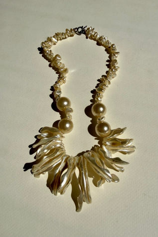 Pearly White Shell Necklace Selected by Wax Plant