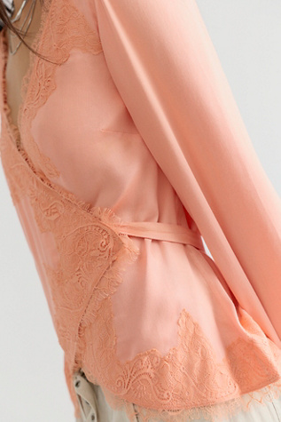 Женский топ Nigel Preston Wrap Around Me Top, цвет: Абрикосовый — фото 4