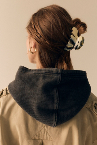 France Luxe Couture Claw Clip