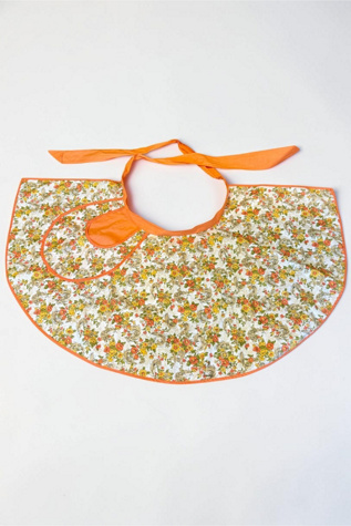 1950s Floral Feather Print Apron Selected by Personal Choice