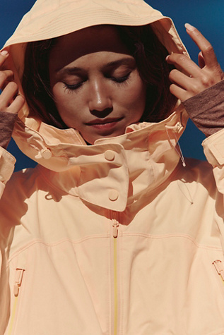 Singin' In The Rain Packable Waterproof Pullover