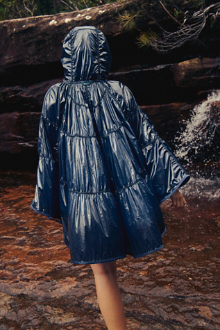Rain Drop Packable Poncho