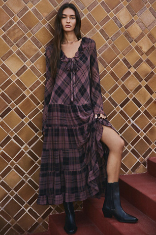 Robe longue à pétales à carreaux