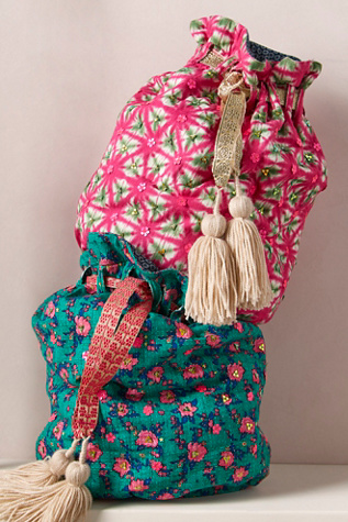 Tassel Tidings Gift Sack