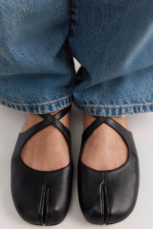Sami Split-Toe Flats #1