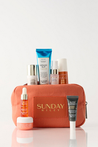 Sunday Riley A.M. Weekend Getaway Travel-Size Morning Routine