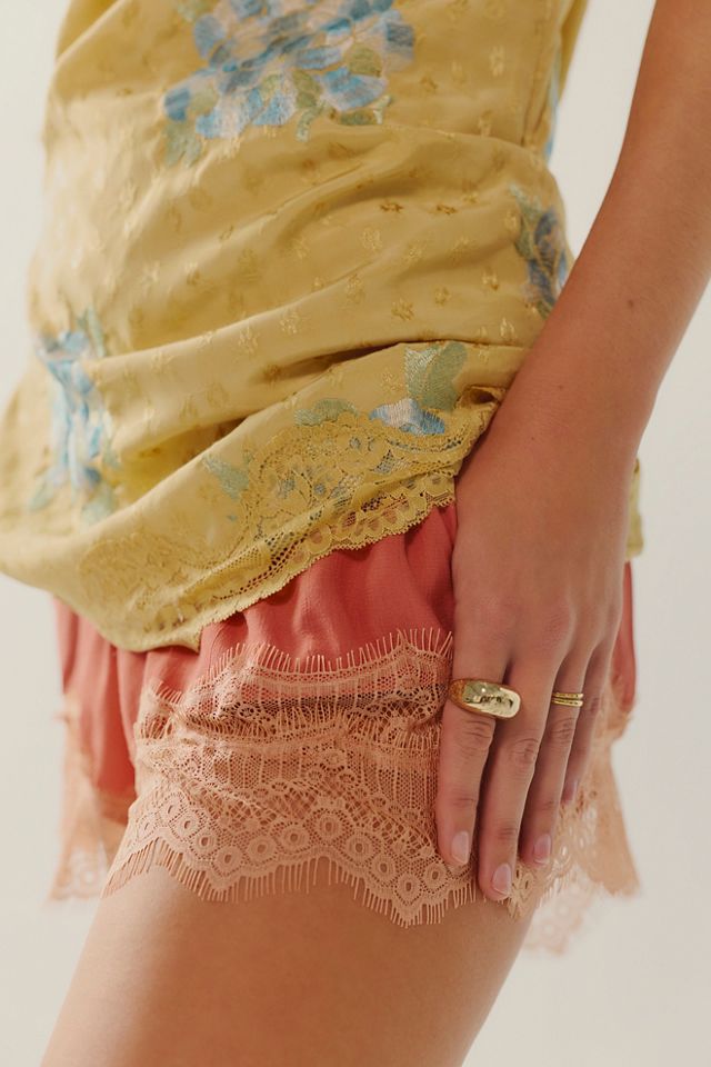 Ciao Ciao Vacation Unwind Lace Trim Shorts #3