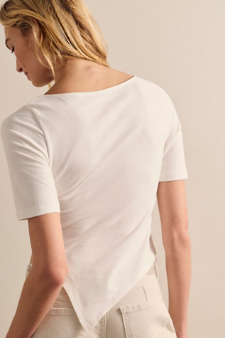 Женская рубашка Intimately Easy Rotation Asymmetrical Half-Sleeve, цвет: Слоновая кость — фото 2