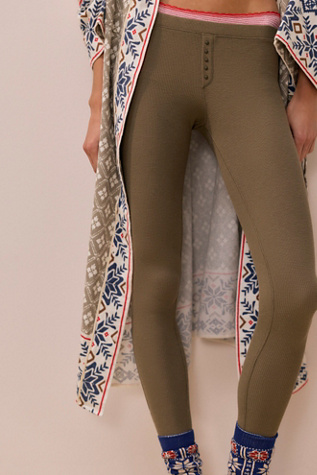 Женские леггинсы Free People Easy Going Thermal, цвет: Beach Leaves — фото 1