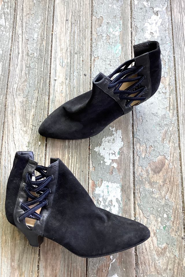 1980s Maud Frizon Webbed Black Suede Ankle Boots Selected by Cherry #1