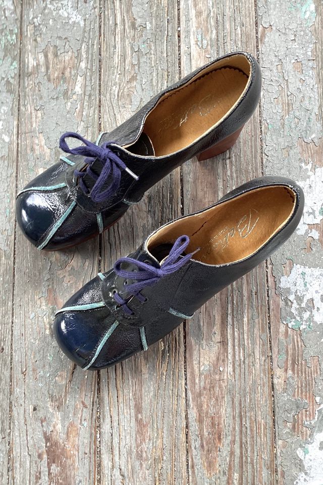 1970s Deadstock Navy Blue Patent Leather Parochial Platform Heels Selected by Cherry #2
