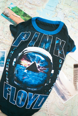 MODERNBEAST Repurposed Dog Tee Pink Floyd