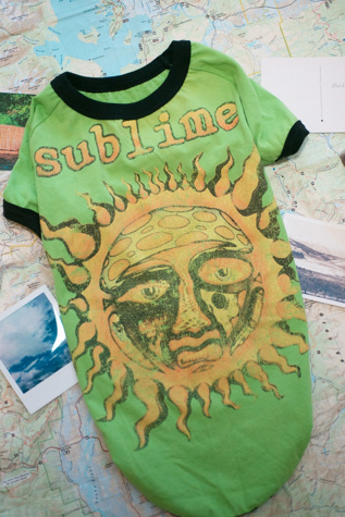 MODERNBEAST Repurposed Dog Tee Sublime