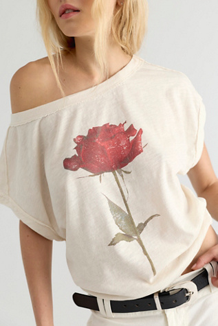 Petal Point Tee