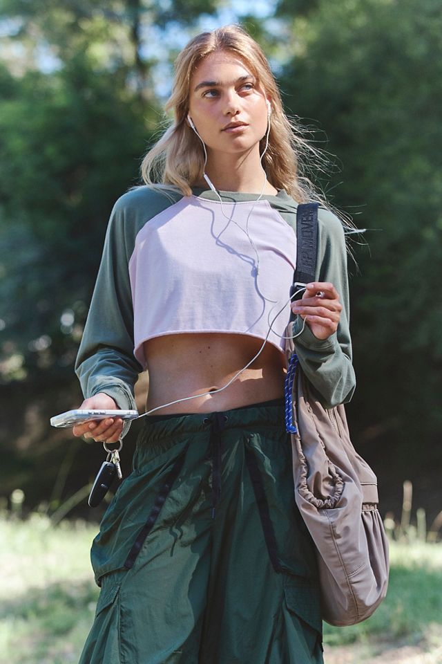 Hot Shot Raglan Cropped Layer #1