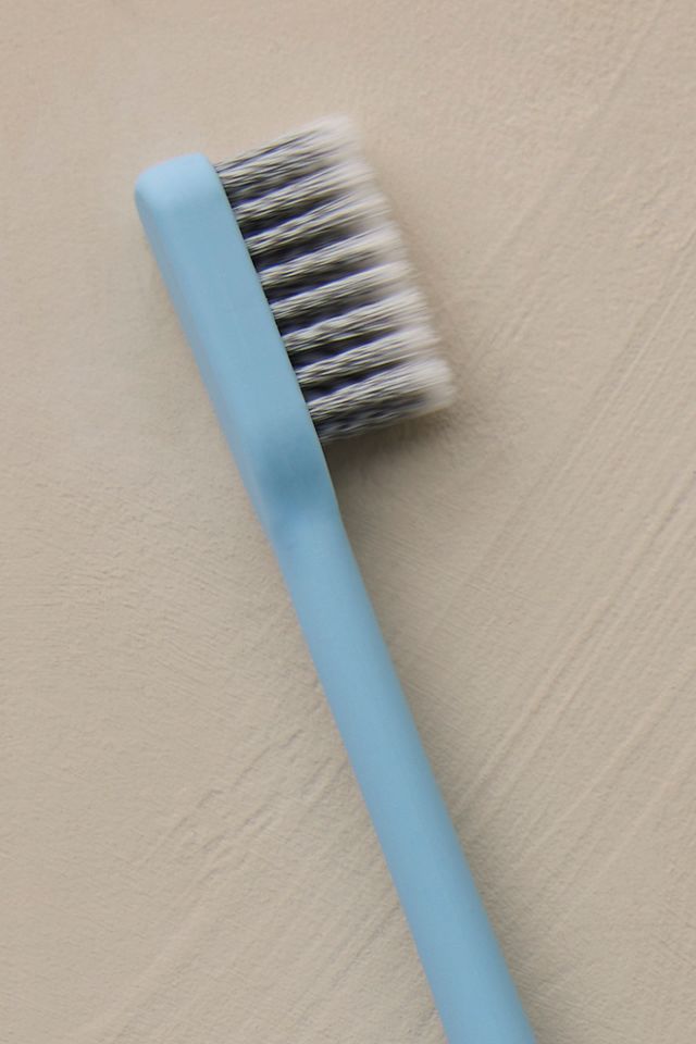 Keeko One Good Brush Biodegradable Toothbrush #1