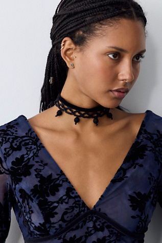 Nina Choker
