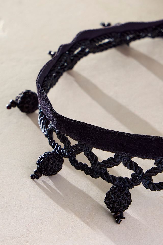 Nina Choker #2