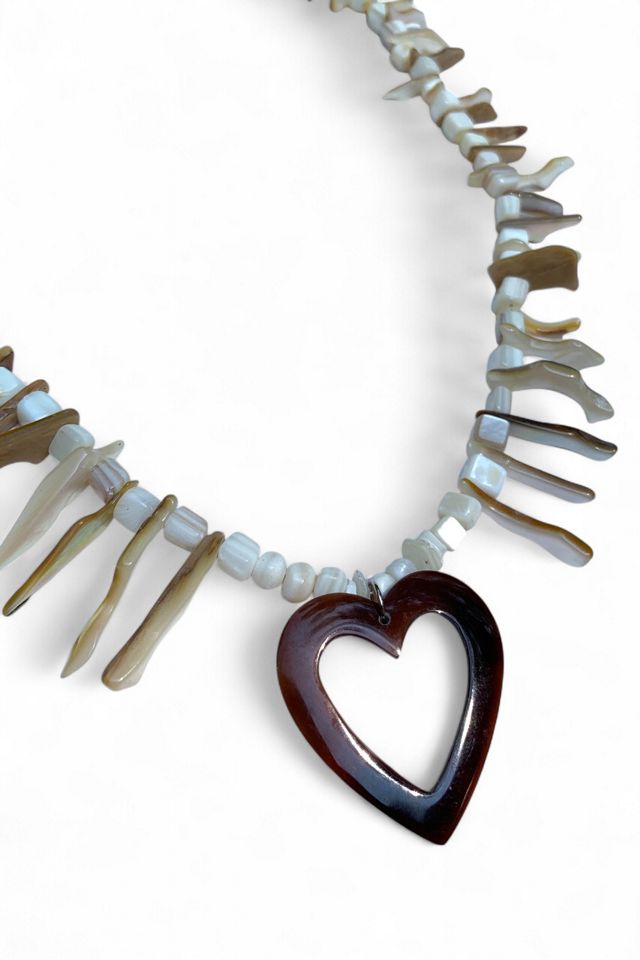 Vintage Mother of Pearl Necklace Selected by SharpLilTeeth #1