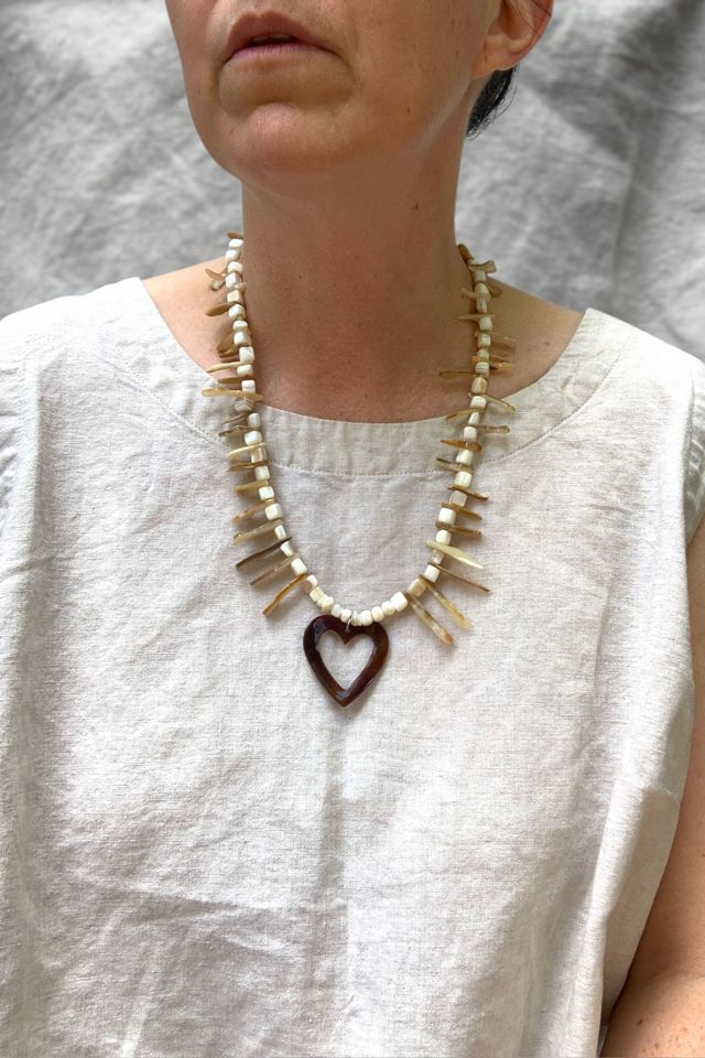Vintage Mother of Pearl Necklace Selected by SharpLilTeeth #2