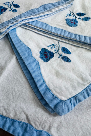 Vintage Blue and White Flower Applique Napkin Set Selected by KA.TL.AK