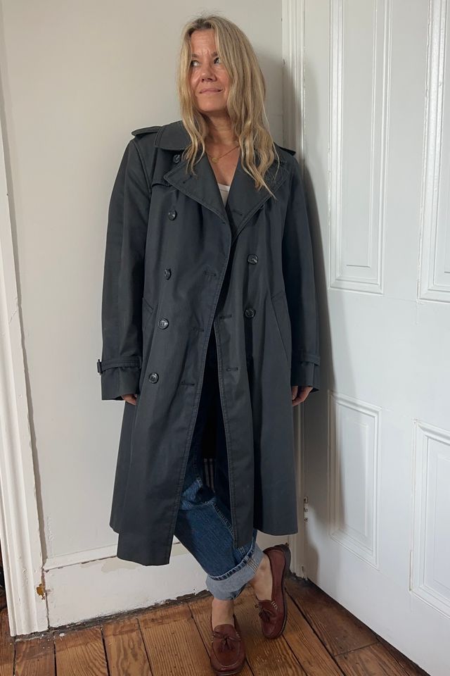 Vintage Dark Gray Trench with Red Zip Out Lining Selected by KA.TL.AK #1