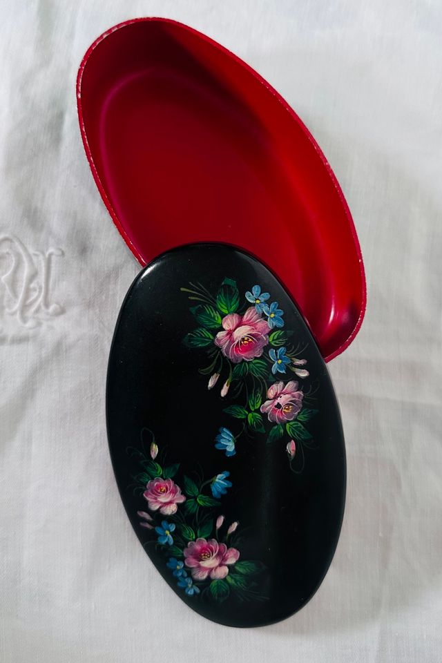 Vintage Hand Painted Black Oval Lidded Keepsake Box Selected by KA.TL.AK #1