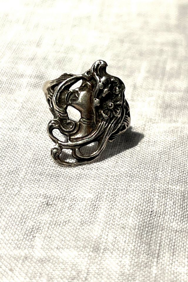 Vintage Sterling Nouveau Lady Ring Selected by Anna Corinna #2
