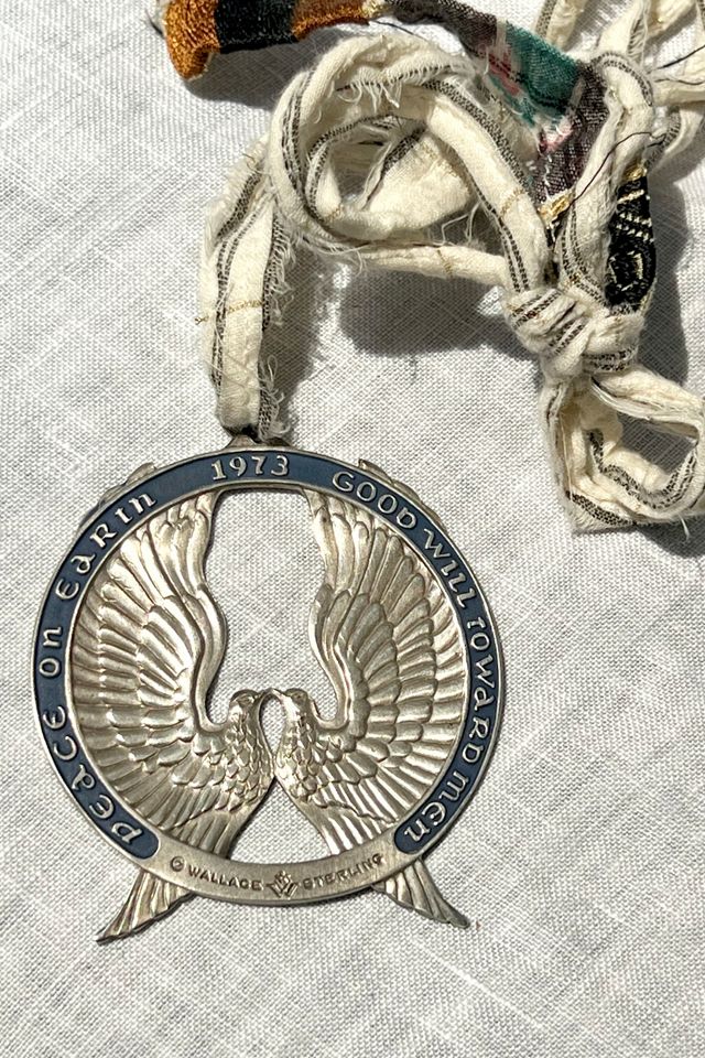 Vintage Wallace Sterling Silver Peace Doves Pendant Selected by Anna Corinna #2