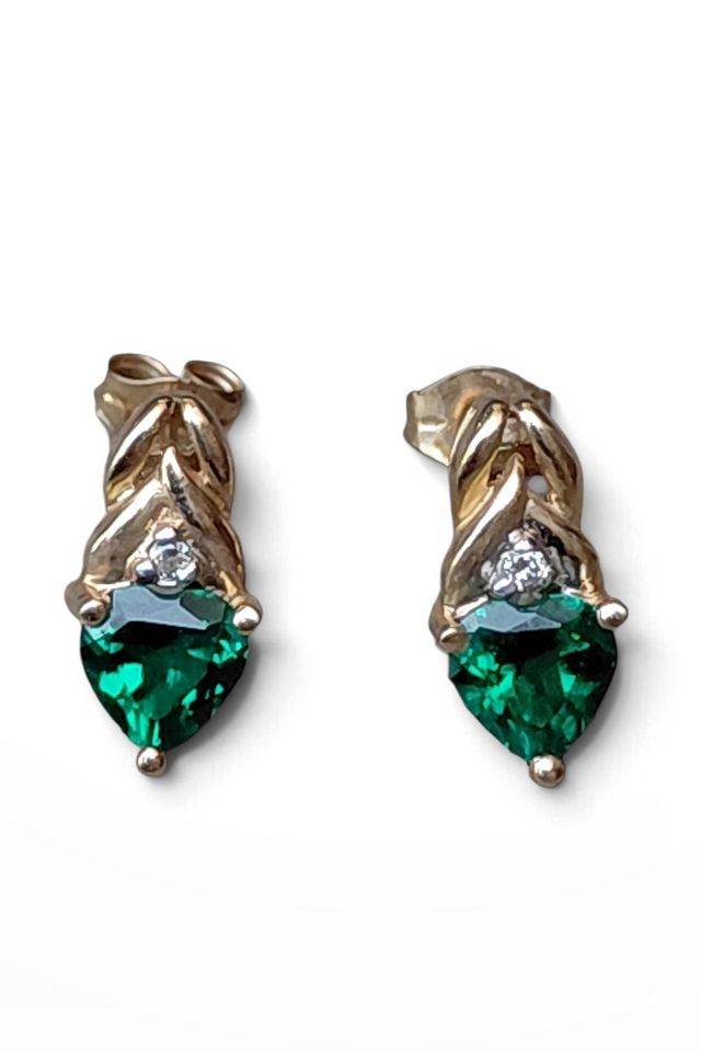 Vintage Heart-Cut Emerald 10k Gold Earrings Selected by Garbage Soup #1