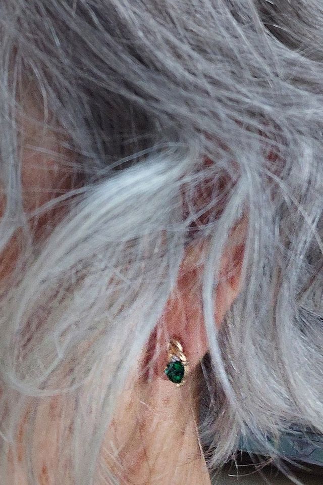 Vintage Heart-Cut Emerald 10k Gold Earrings Selected by Garbage Soup #3