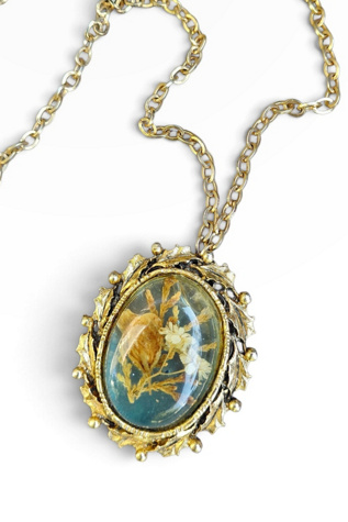 Vintage Dried Flowers Pendant Necklace Selected by Garbage Soup