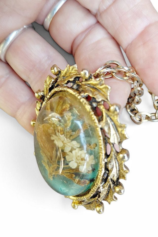 Vintage Dried Flowers Pendant Necklace Selected by Garbage Soup #2