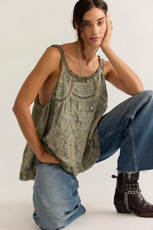 Magnolia Pearl Eyelet Clementine Tank